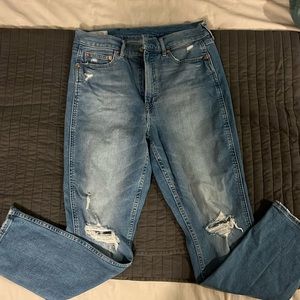 Gap jeans regular length distressed